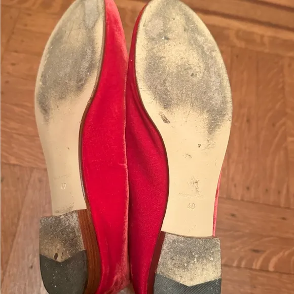 Red Velvet Women's Flats