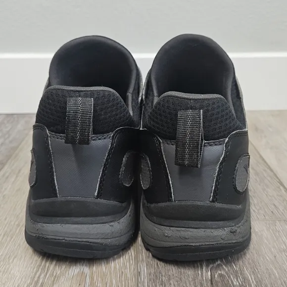Red Wing Black Cooltech Athletic Work Electrical Safety Toe Shoes Men's 11