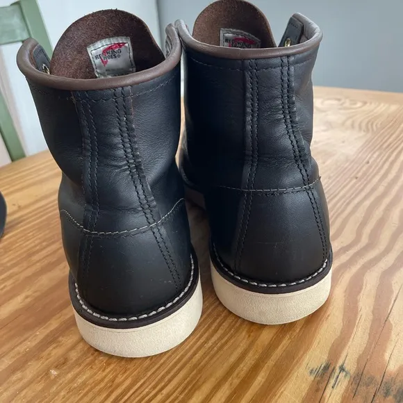 Red Wing Black Prairie Moc Toe Teacore size 8D