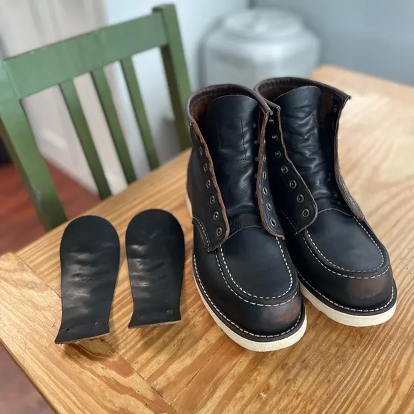 Red Wing Black Prairie Moc Toe Teacore size 8D