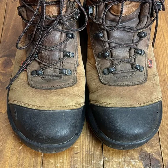 Red Wing shoes 2436 safety toe work boots Mens size 8.5