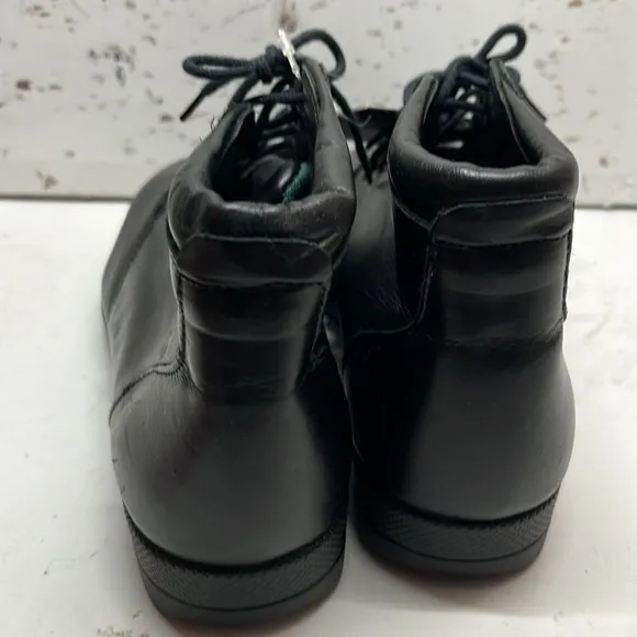 Red Wings Steel Toe Safety Work Shoes Womans 6 1/2D. NEW
