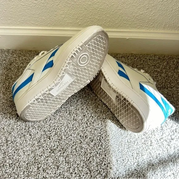 Reebok Club C Double Sneakers in essential blue size US women’s 8