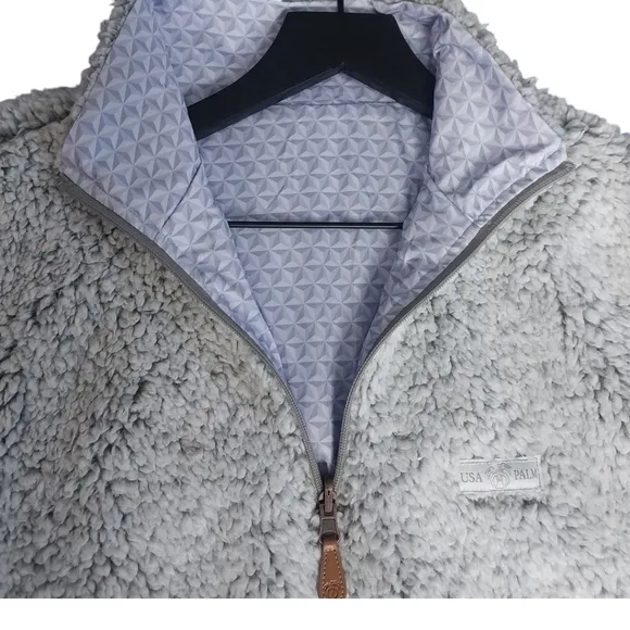 Reversible Sherpa 1/4 zip Gray Size Medium USA Palm