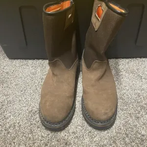 Ridgecut Toughwear Men's Size 9M Wellington Brown Leather Steel Toe Boots