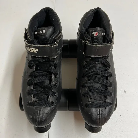Riedel Black Women's Roller Shoes