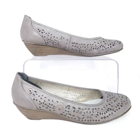 RIEKER Connie Womens 8 Low Wedge Heel Slip On Shoes Business Casual Cute Comfort