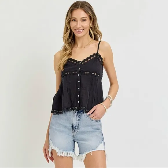 RISEN High Rise Waist Distressed Denim Cutoff Frayed Mid-length Step Jean Shorts