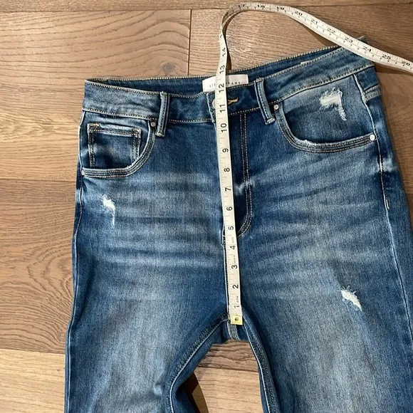 Risen Jeans Women's High Rise Crop Jeans Size 11/30