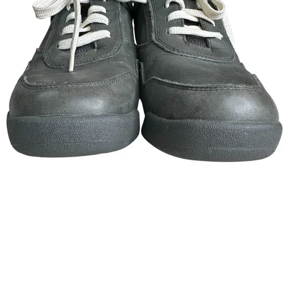 Rockport MEN'S PROWALKER 7100 LIMITED EDITION CASUAL SHOE. Size 8.5