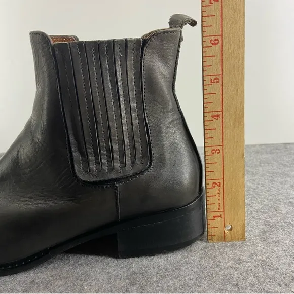 Ron White Gorgeous Dark Grey Leather Ankle Boots Women’s size 37 or US 6.5-7