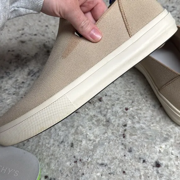 Rothy’s Men’s The City Slip On Sneakers Comfort Shoes in Wheat Tan Size 12