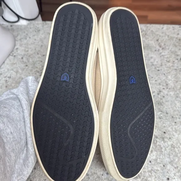 Rothy’s Men’s The City Slip On Sneakers Comfort Shoes in Wheat Tan Size 12