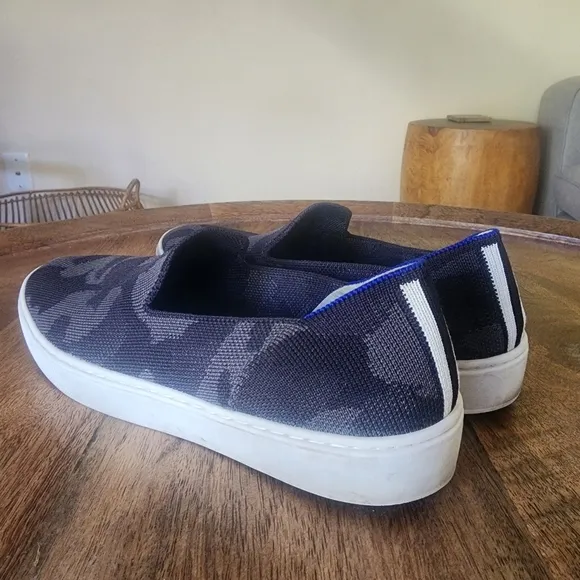 Rothy's The Original Slip On Sneaker Grey Camo Textile Comfort Shoes Women’s 8