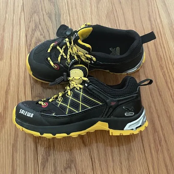 Salewa Hiking Shoes Kids 10 Black/Cornflower (Yellow) Firetrail Outdoors Walking