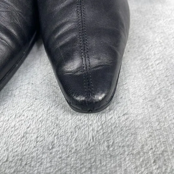 Salvatore Ferragamo Women's Boots US 7 Black Leather Almond Toe Chelsea Boots