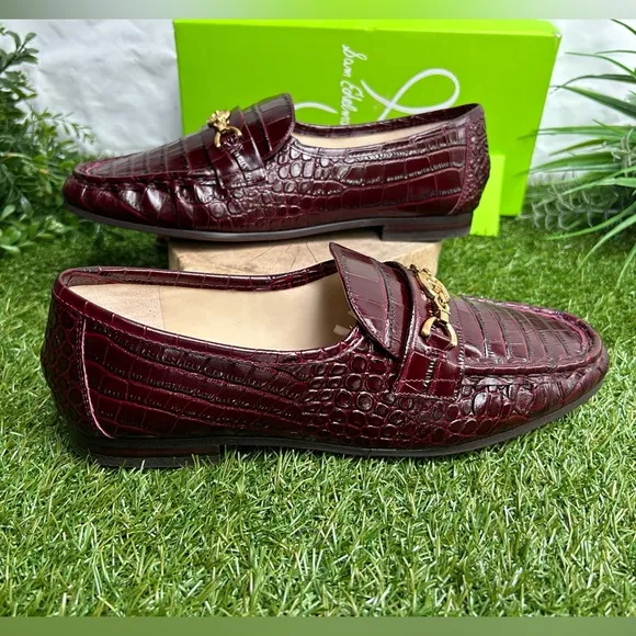 Sam EdelmanLucca women Size 9 gently usedColor: French Burgundy