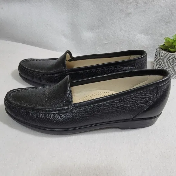 SAS Simplify Black Leather Pebbled Narrow Tripad Comfort Loafers Shoes Size  8N