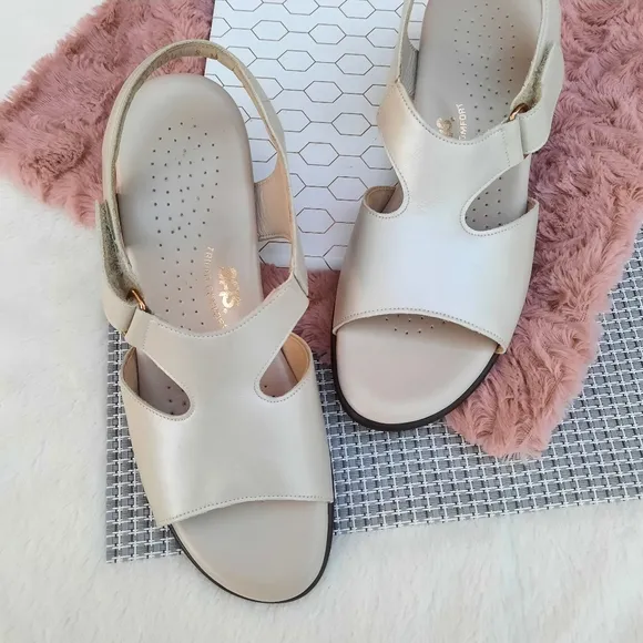 SAS Tripad Suntimer Comfort Slingback Low Block Heel Sandal Dress Shoes 8