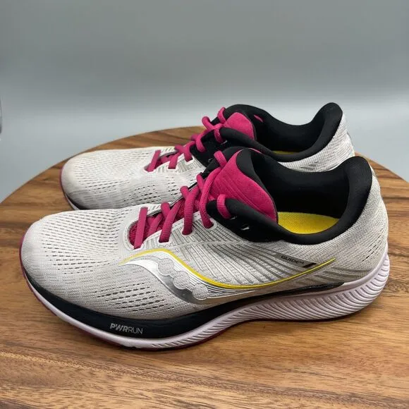 Saucony Guide 14 Shoes Womens Size 8.5 Running Gray Comfort Walking Trainers