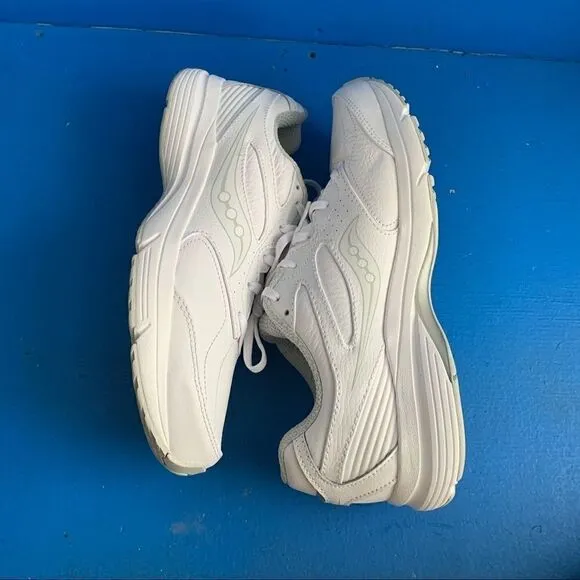 Saucony Omni S50204-1  Size 10 White Walking shoes brand new