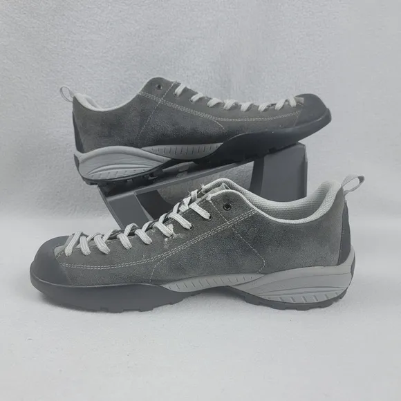 Scarpa Mojito Hiking Shoes Men’s Size 11.5 Grey Suede Comfort Fit Vibram Soles