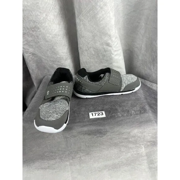 See Kai Run Kid's Ryder II Flexirun Sneakers in Gray with Blue Accents Size 2