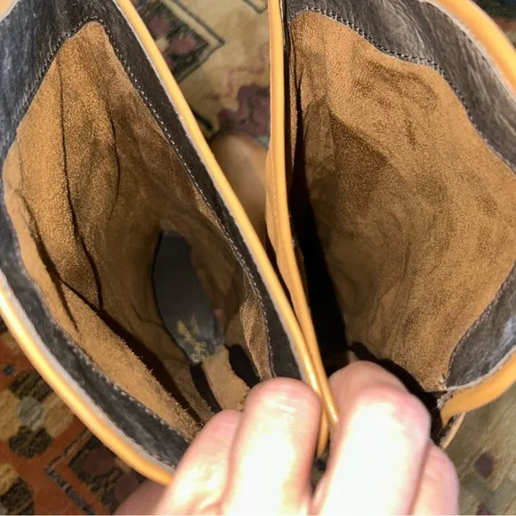 Seychelle's Tan Leather Boots sz 8.5