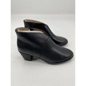 Shoes for Crews Women's Delilah Black Leather Zip Booties Work Shoes Size 8.5