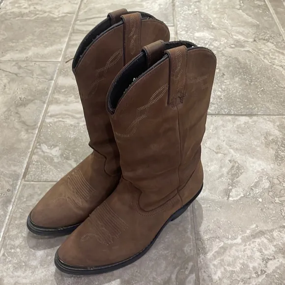 SHYANNE WOMEN'S BROWN SLOUCH WESTERN BOOTS - MEDIUM TOE SZ 7.5