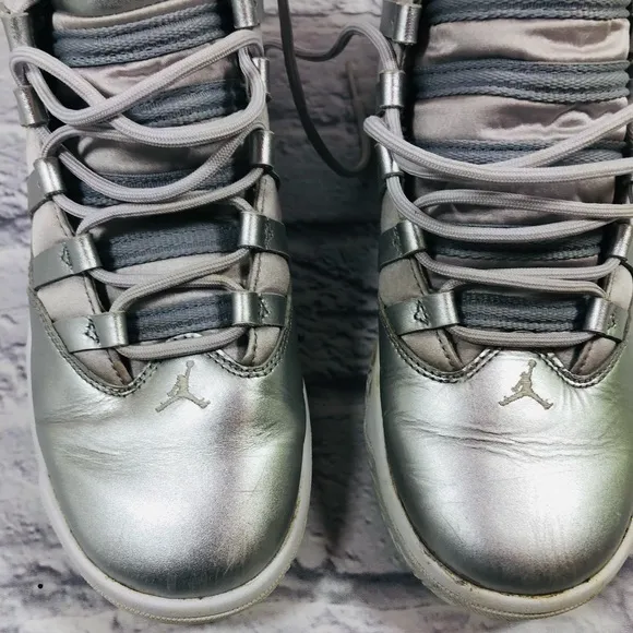 Silver Jordan Max Aura SE High Top Sneakers