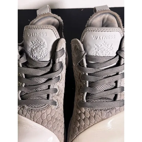 Size 9.5 - Nike LeBron Witness 3 White Chrome
