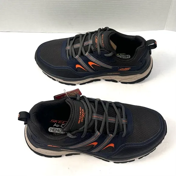 Skechers D’Lux Journey Sport Trail Shoes Sz 9.5