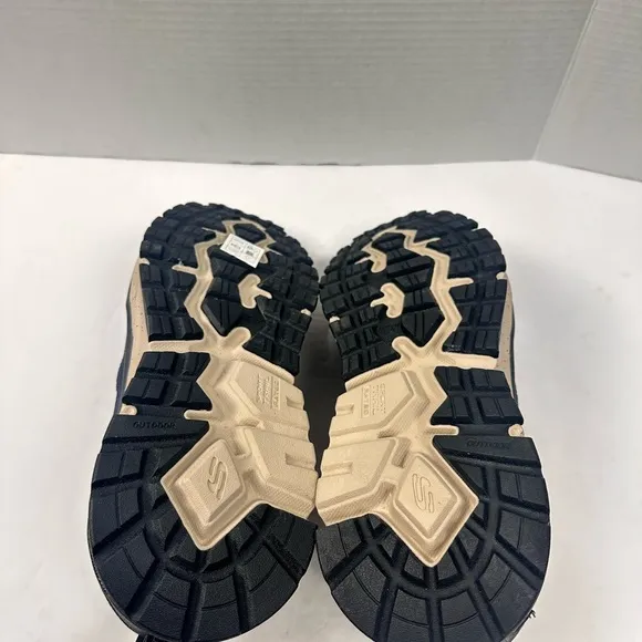 Skechers D’Lux Journey Sport Trail Shoes Sz 9.5