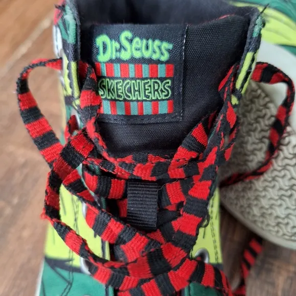 Skechers Dr.Seuss Grinch Sneakers Kids Size 13