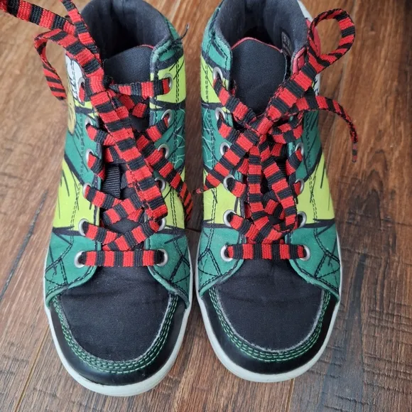 Skechers Dr.Seuss Grinch Sneakers Kids Size 13