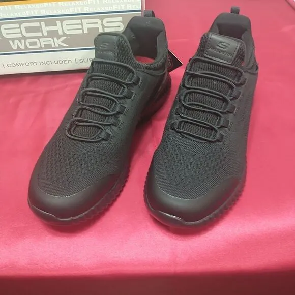 Skechers Womans SZ 9.5 Work Black shoes Memory Foam Slipon Slip Resistant 77260