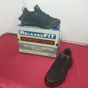 Skechers Womans SZ 9.5 Work Black shoes Memory Foam Slipon Slip Resistant 77260