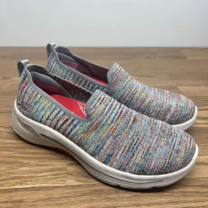 Skechers Womens Go Walk Arch Fit Multi Walking Shoes Size 9.5 W Wide 12487