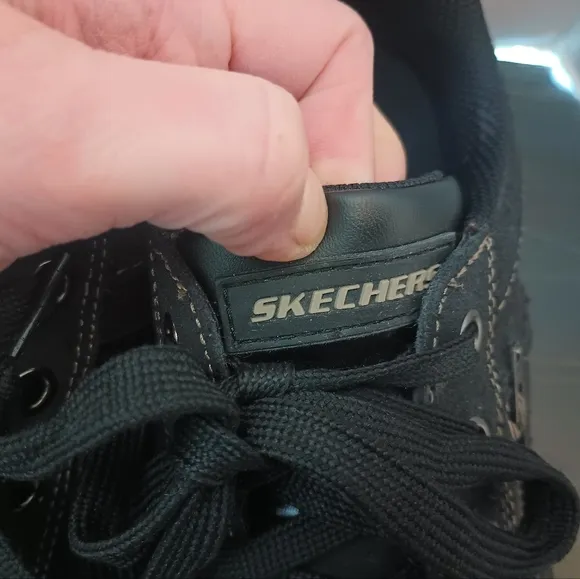 Skechers Y2K Chunky Platform Sneakers Black Womens 10 Suede Pocket Goth Grunge