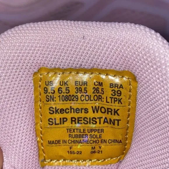 Sketchers Ultra Go Work nonslip bottom 9.5 EUC :)🔥