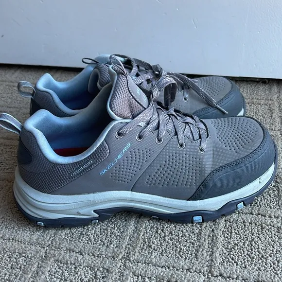 Sketchers work sneakers 8.5 wide