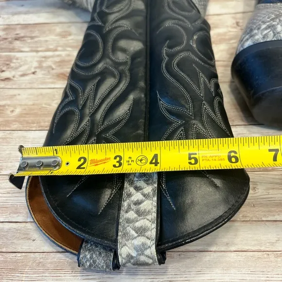 Snakeskin Boots Made in the USA Black Shaft Size 7-1/2 D