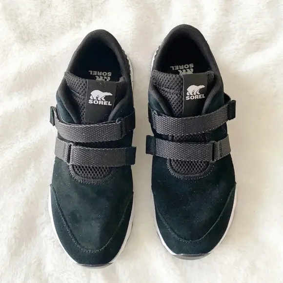 Sorel black/white kinetic lite strap sneakers