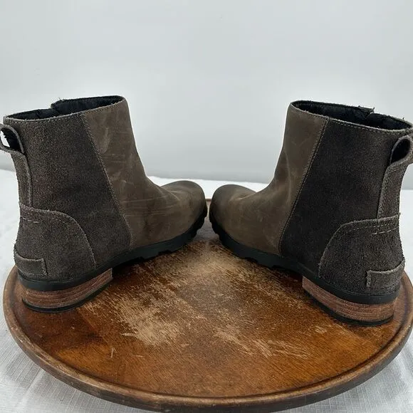 Sorel Boots Womens 8 Emelie Zip Booties Waterproof Brown Leather Suede