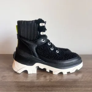 SOREL Brex Cozy Lace Women's Boot Size 6.5 SKU#243239