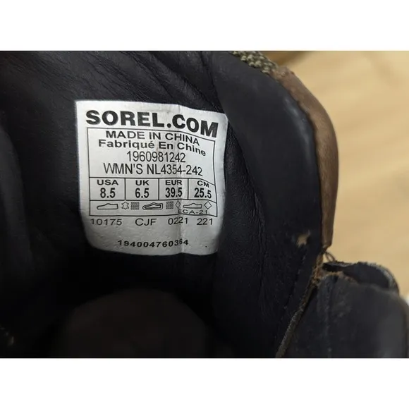 Sorel Brex Heel Boot Waterproof Womans 8.5 Block Green Brown Gum Leather
