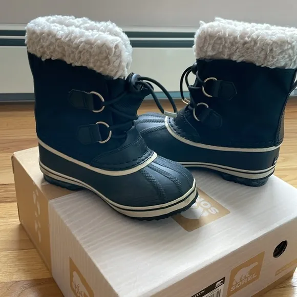 Sorel Children’s Yoot Pac Boots - Size 12