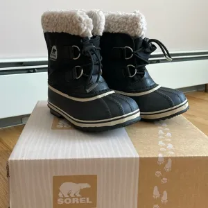 Sorel Children’s Yoot Pac Boots - Size 12