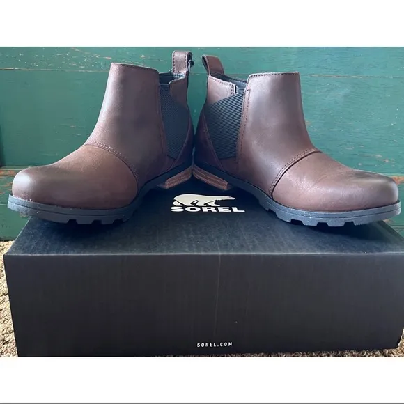 Sorel Emelie Waterproof Boots Size 36